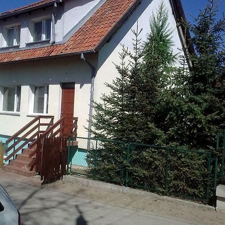 Apartamenty, Pokoje, Noclegi Pracownicze " Skarpa" Wilkasy Εξωτερικό φωτογραφία