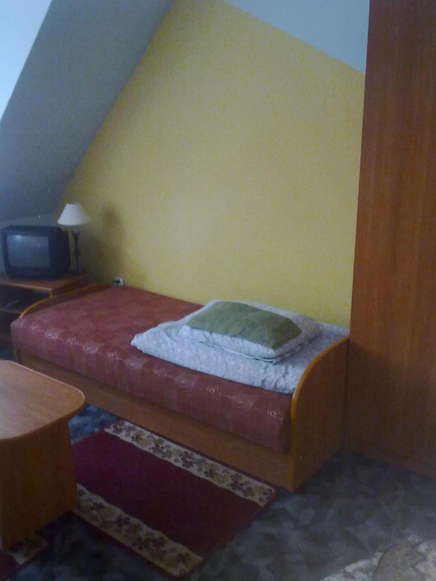 Apartamenty, Pokoje, Noclegi Pracownicze " Skarpa" Wilkasy Εξωτερικό φωτογραφία