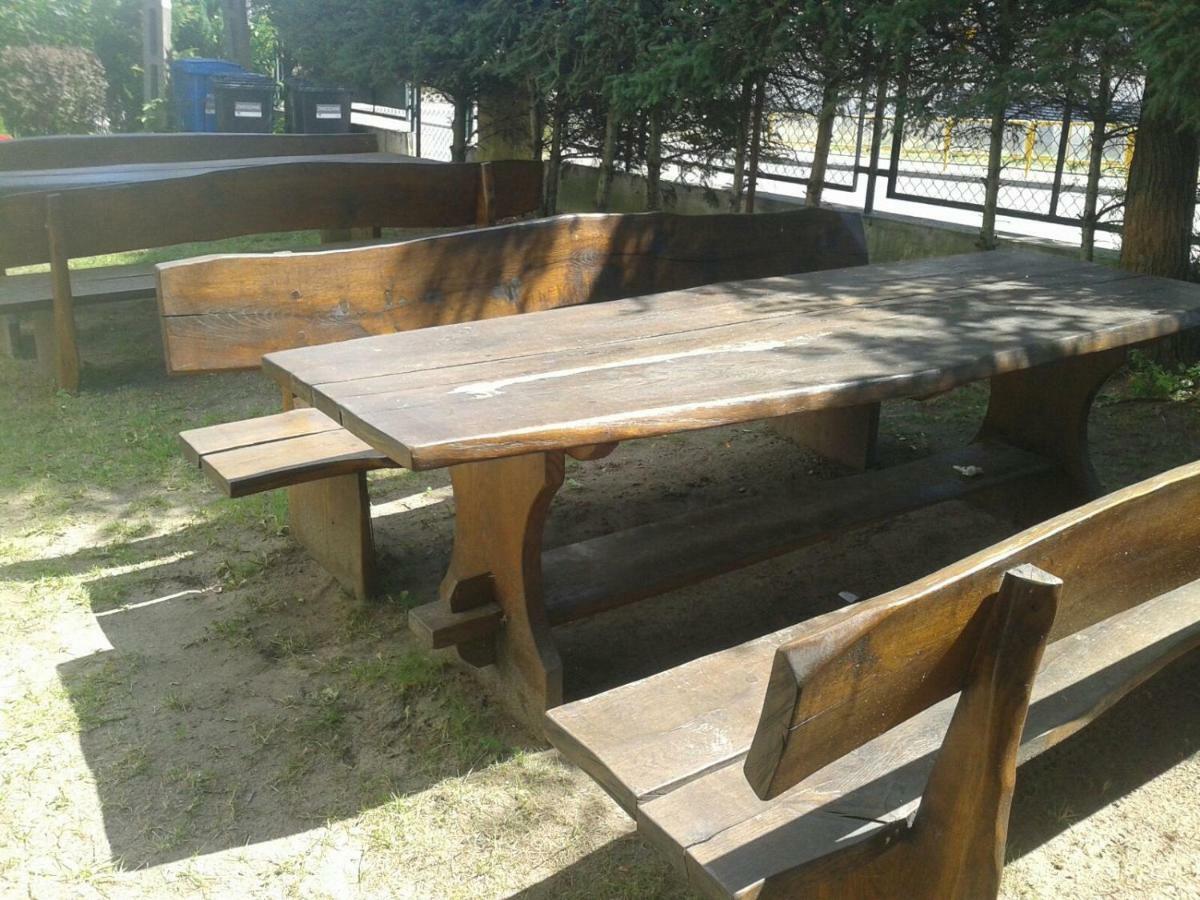 Apartamenty, Pokoje, Noclegi Pracownicze " Skarpa" Wilkasy Εξωτερικό φωτογραφία