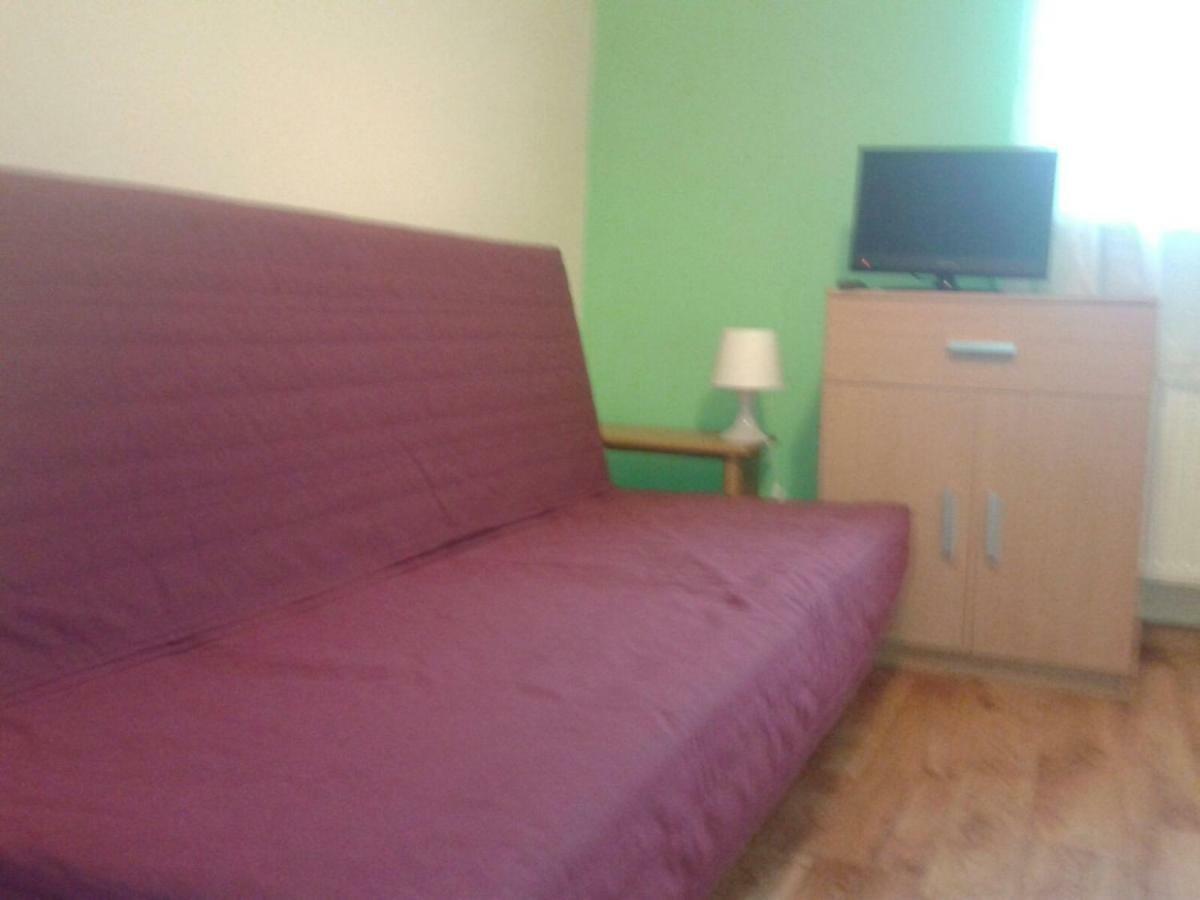 Apartamenty, Pokoje, Noclegi Pracownicze " Skarpa" Wilkasy Εξωτερικό φωτογραφία